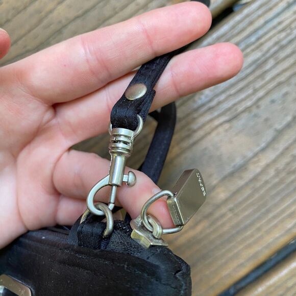 Esprit Y2K Mini Nylon Purse Color Black - Picture 4 of 10